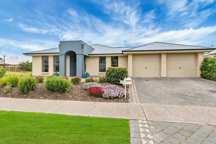 25 Nicholl Avenue, Aldinga Beach SA 5173