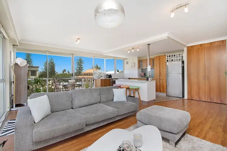 Fifth view of Homely unit listing, Unit @ 5 Francis Street, Mermaid Beach QLD 4218