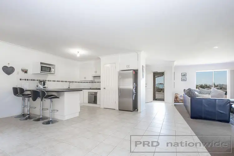 Sixth view of Homely house listing, 2 Mannall Close, Rutherford NSW 2320