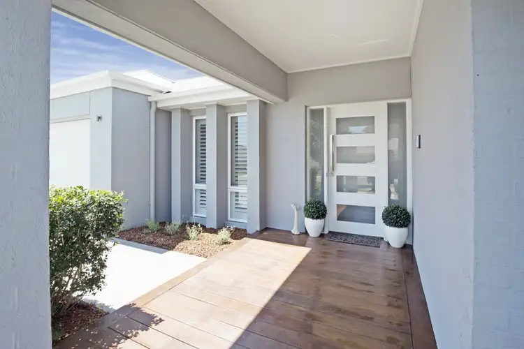 Second view of Homely house listing, 9 Swiftwing Close, Chisholm NSW 2322