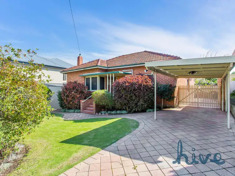 131 Grand Promenade, Doubleview WA 6018