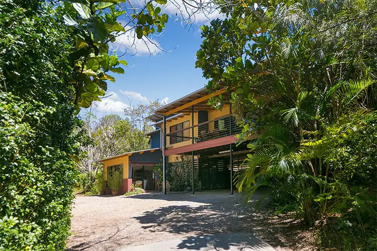 4 Woodview Street, Samford Valley QLD 4520