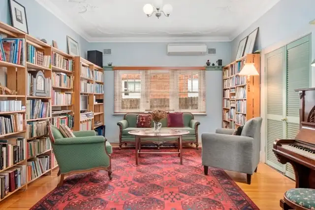 35 Anzac Ave, Denistone NSW 2114