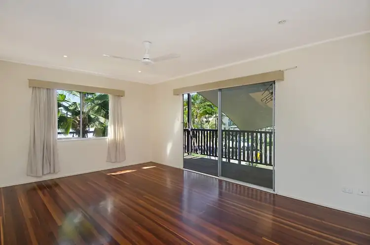 9 Wooral Street, Cranbrook QLD 4814