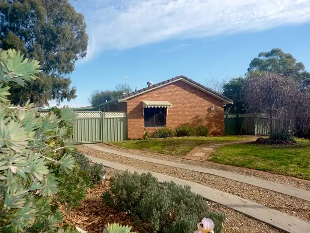11 Light Place, Dubbo NSW 2830