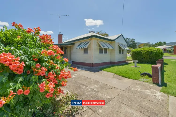 Third view of Homely house listing, 10 Oxley Street, Tamworth NSW 2340