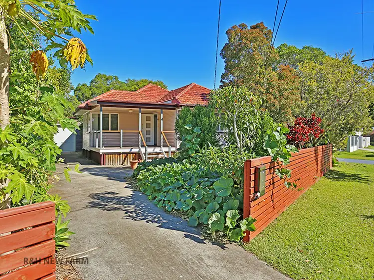 85 Eleventh Avenue, Kedron QLD 4031