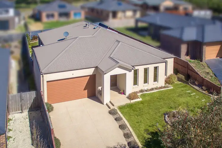 3 Heffernan Court, Woodend VIC 3442