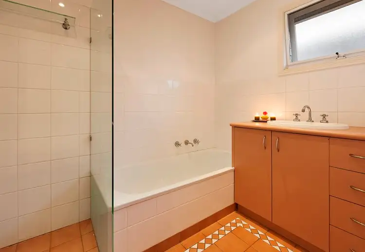 Sixth view of Homely house listing, 15 Oakwood Drive, Keysborough VIC 3173