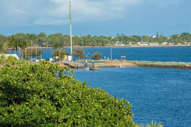 Sixth view of Homely house listing, 11 Elizabeth Avenue, Clontarf QLD 4019