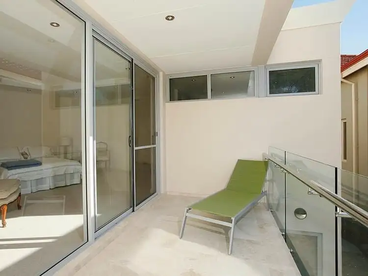 Seventh view of Homely house listing, 4/2B QUEENSLEA DRIVE, Claremont WA 6010