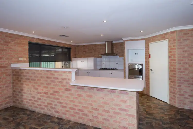 Sixth view of Homely house listing, 9 Sugarwood Court, Strathalbyn WA 6530