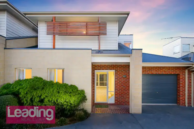 Unit 4/106 Anderson Road, Sunbury VIC 3429