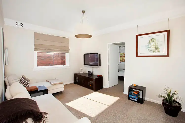 Second view of Homely apartment listing, 9/6 Ormond Street, Bondi Beach NSW 2026