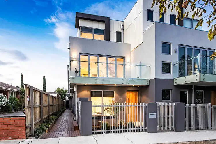 2/20 Glass Street, Essendon VIC 3040