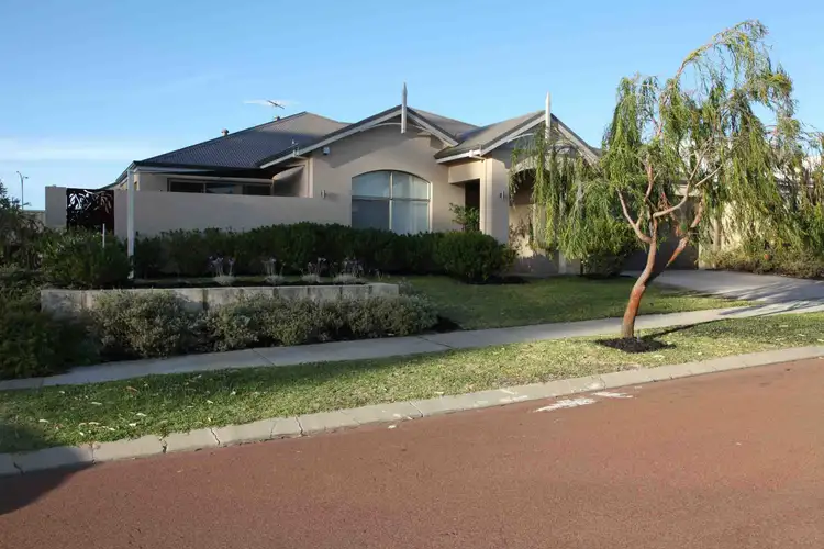 Second view of Homely house listing, 34 Usher Meander, Baldivis WA 6171