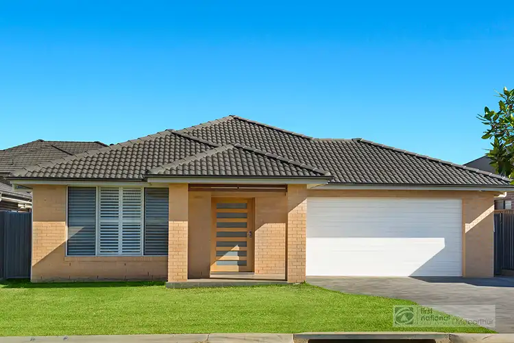 40 McKenzie Boulevard, Gregory Hills NSW 2557