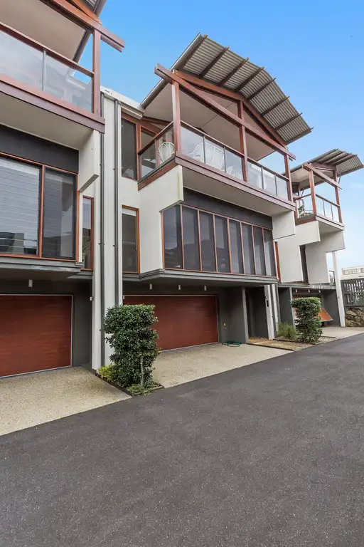 Main view of Homely villa listing, 10/1 Langi Place, Ocean Shores NSW 2483