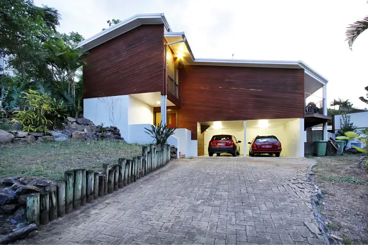 Fifth view of Homely house listing, 8 Arundel Court, Cannonvale QLD 4802