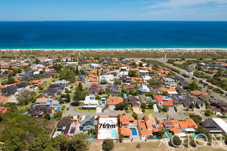 Second view of Homely house listing, 21 Kinkuna Way, City Beach WA 6015
