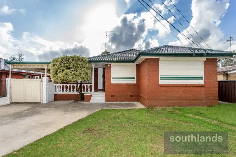 2 Stapley Street, Kingswood NSW 2747