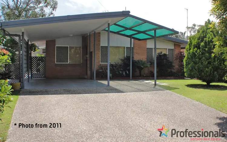 4 Nalkari Street, Coombabah QLD 4216