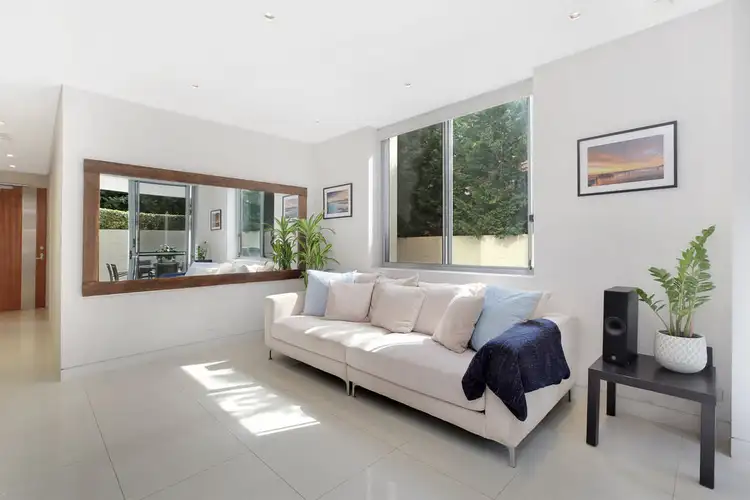 Fifth view of Homely unit listing, 2/85-87 Duncan Street, Maroubra NSW 2035