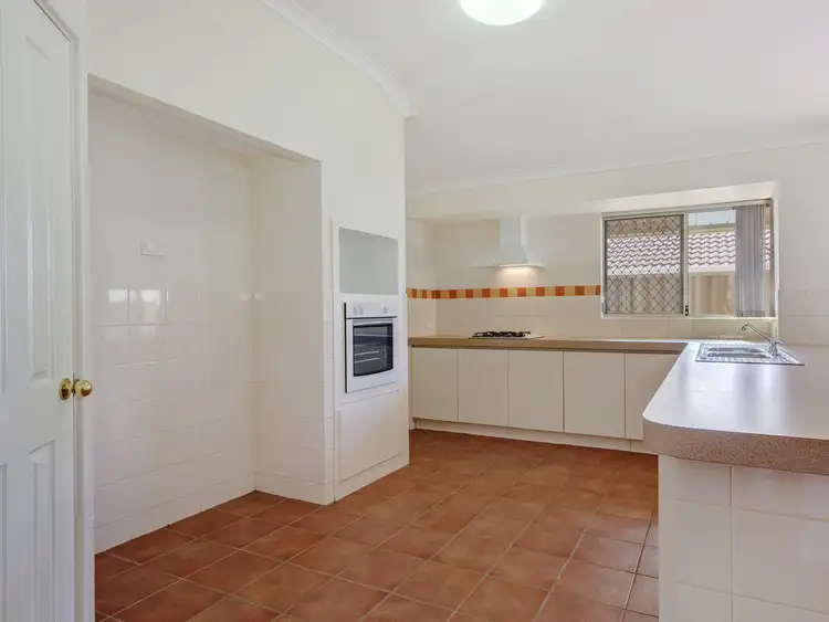 Sixth view of Homely house listing, 8 The Crest, Cockburn Central WA 6164