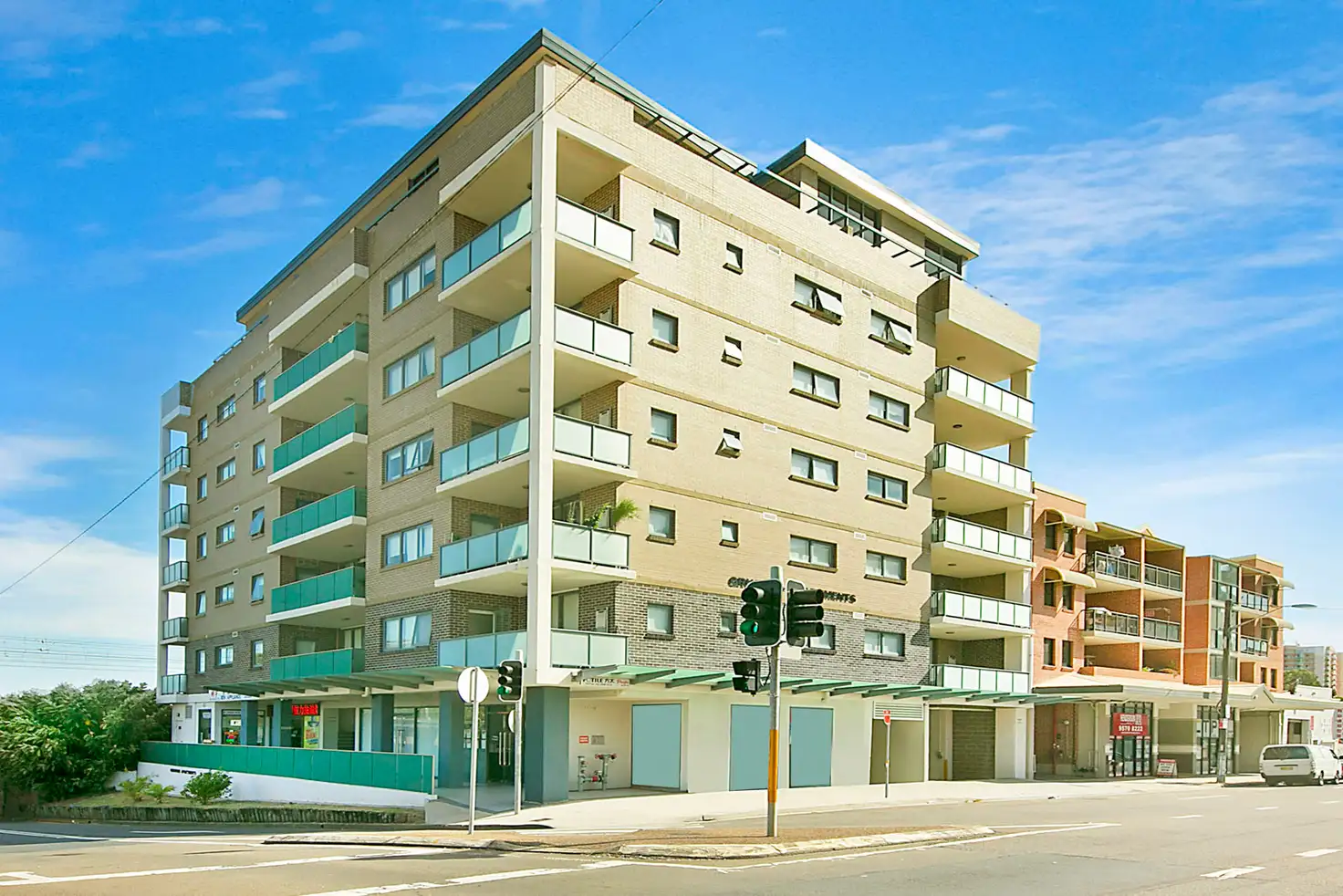 Main view of Homely unit listing, 18/11-13 Treacy Street, Hurstville NSW 2220