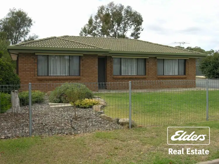 9 Carlisle Street, Williamstown SA 5351