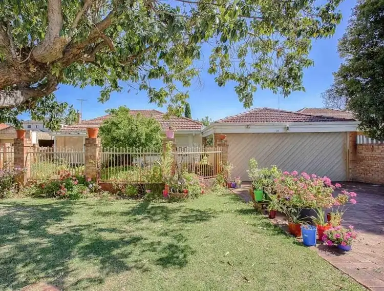 30 Coomoora Road, Ardross WA 6153