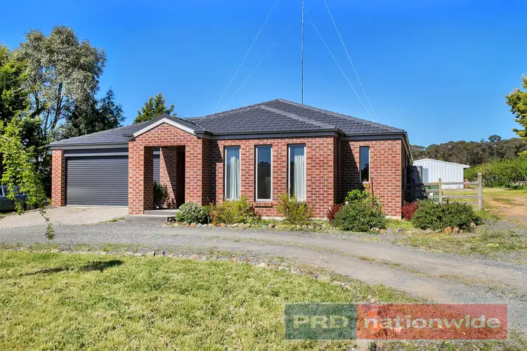 27 Billabong Road, Haddon VIC 3351