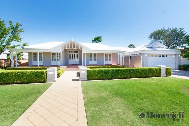 18 Calpin Crescent, Attadale WA 6156