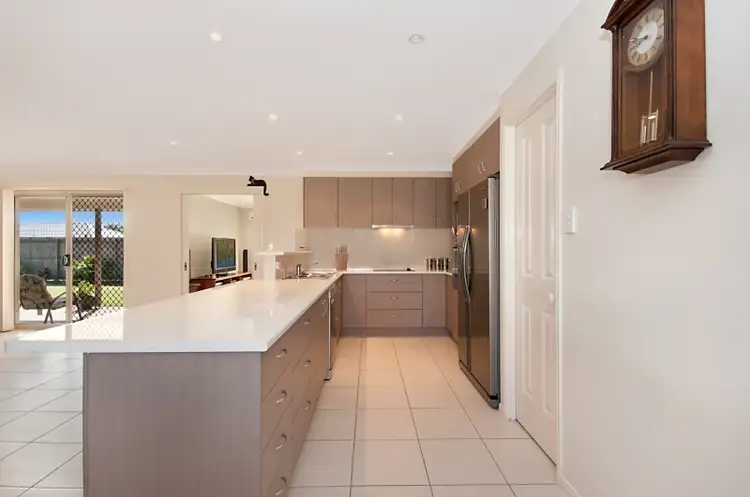 Second view of Homely house listing, 2 Dewdrop Place, Ningi QLD 4511