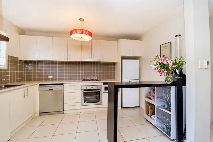 2/6 Brittain Crescent, Hillsdale NSW 2036