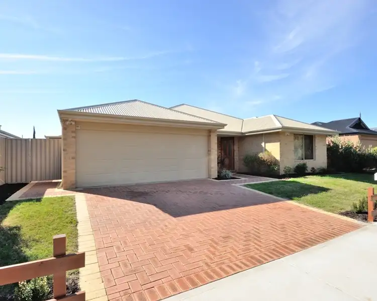 8 Chestnut Way, Baldivis WA 6171