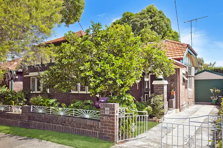 16 Jarvie Avenue, Petersham NSW 2049