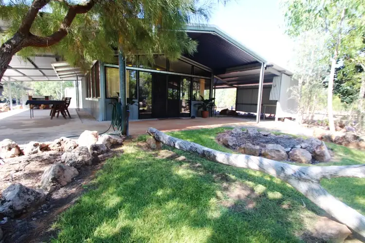 290 Cragborn Rd, Katherine NT 850