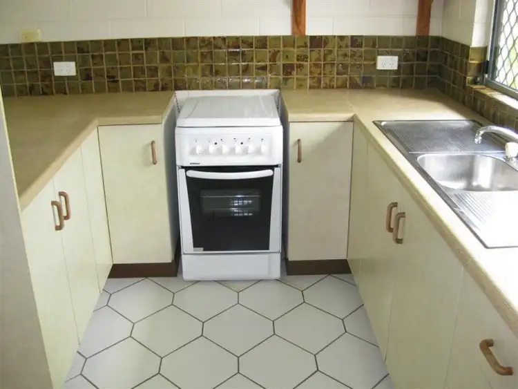 Seventh view of Homely block of units listing, 29 ROSSATO, Rasmussen QLD 4815