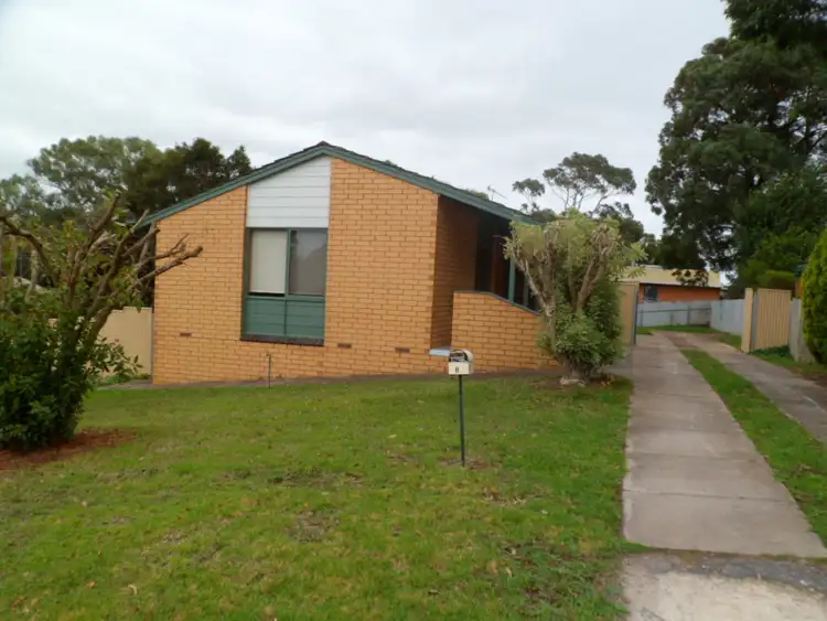 8 MAROONGA CRESCENT, Mount Gambier SA 5290