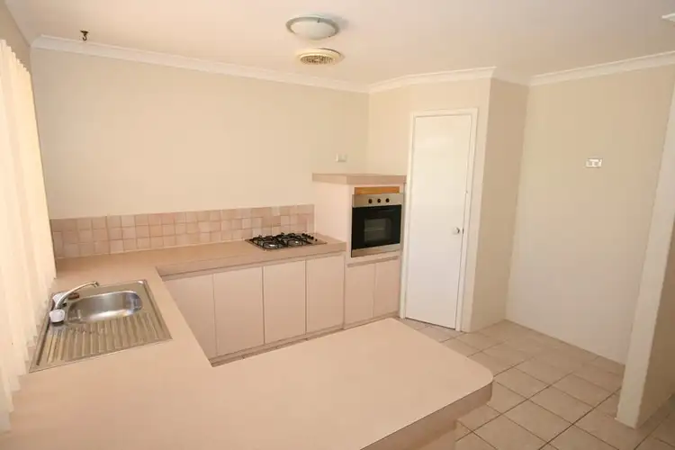 Seventh view of Homely house listing, 10 Sunningdale Circle, Cooloongup WA 6168