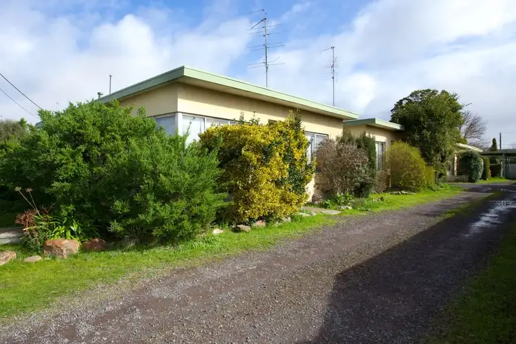 Main view of Homely unit listing, 1-4 / 36 Federation Avenue, Horsham VIC 3400