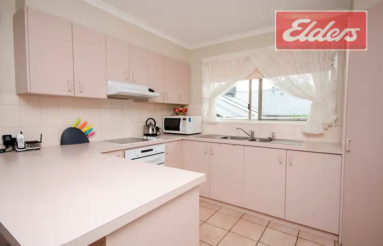 Fourth view of Homely house listing, 27 Elmslie Circuit, Wodonga VIC 3690