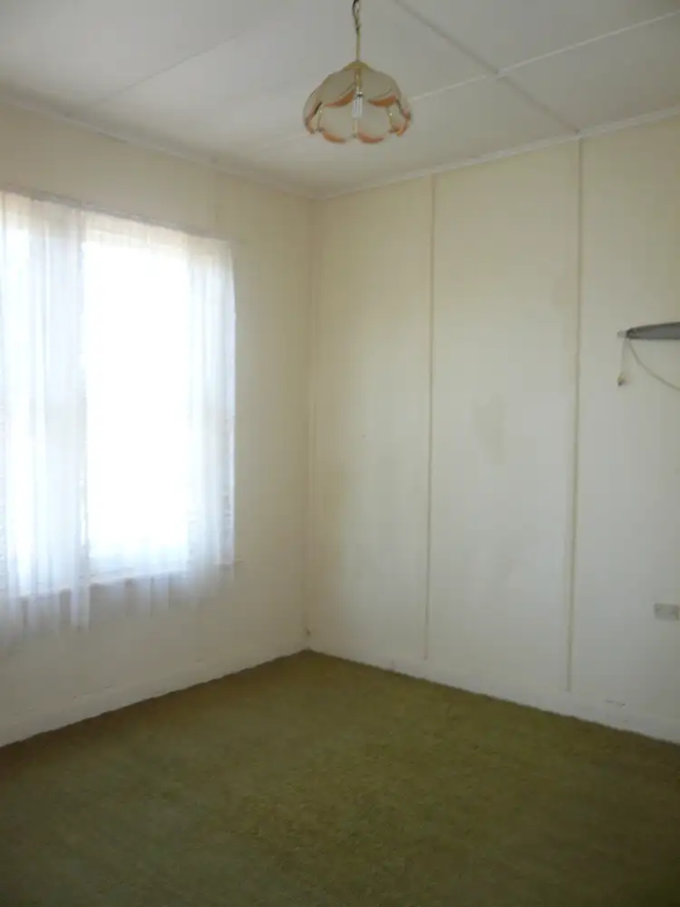 Fifth view of Homely house listing, 6 O'Callaghan Street, Warracknabeal VIC 3393