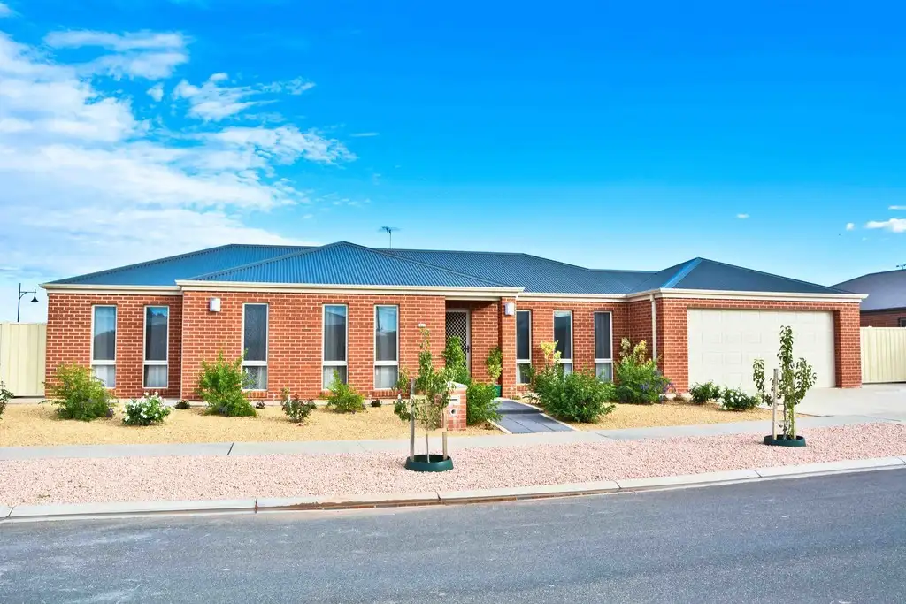 Main view of Homely house listing, 10 Palm Springs Drive, Mildura VIC 3500