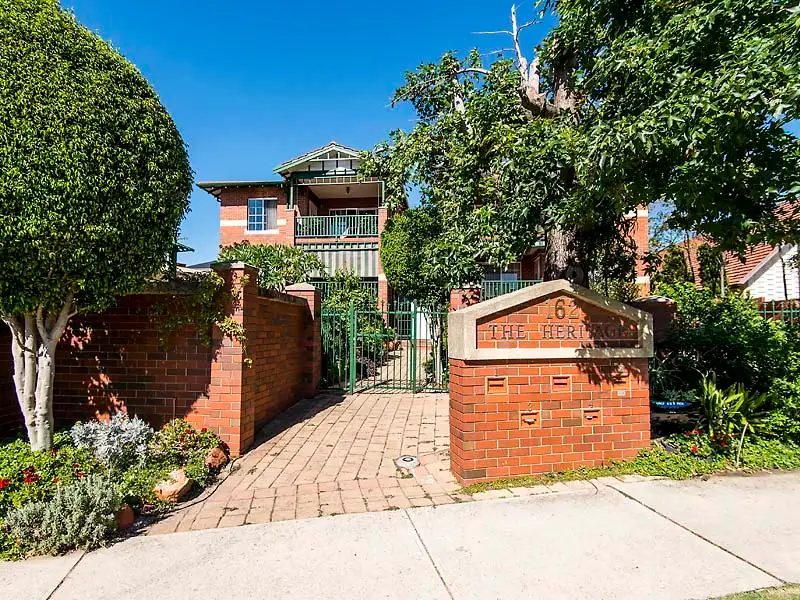 Main view of Homely apartment listing, 4/162 Labouchere Rd, Como WA 6152