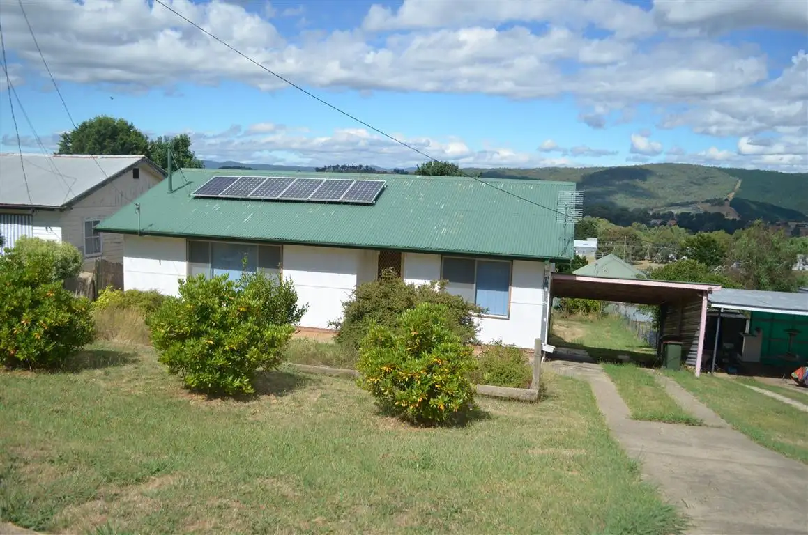 Main view of Homely house listing, 39 Sunnyside Avenue, Batlow NSW 2730