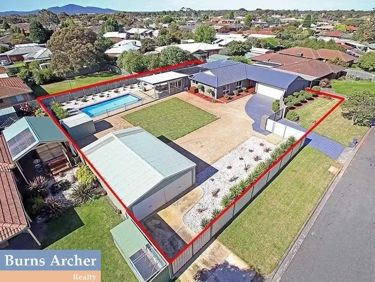 1 & 2 Anita Court, Lara VIC 3212