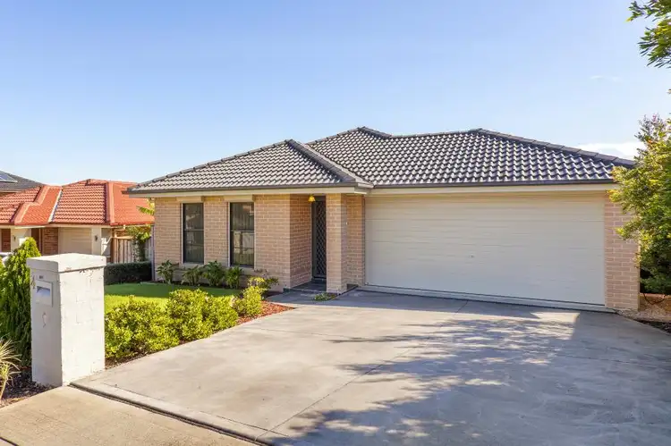 4 Trickett Street, Minto NSW 2566