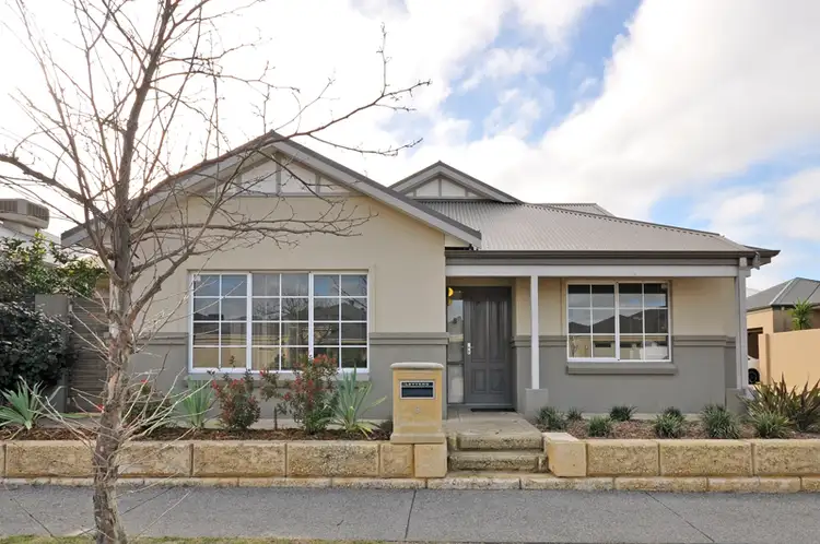 8 Beechwood Circle, Aveley WA 6069